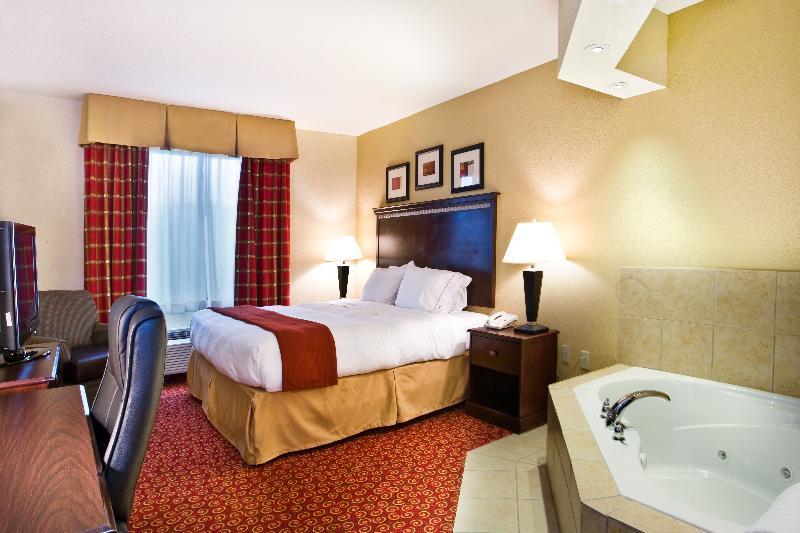 Holiday Inn Express Hotel & Suites Clewiston By Ihg Bagian luar foto